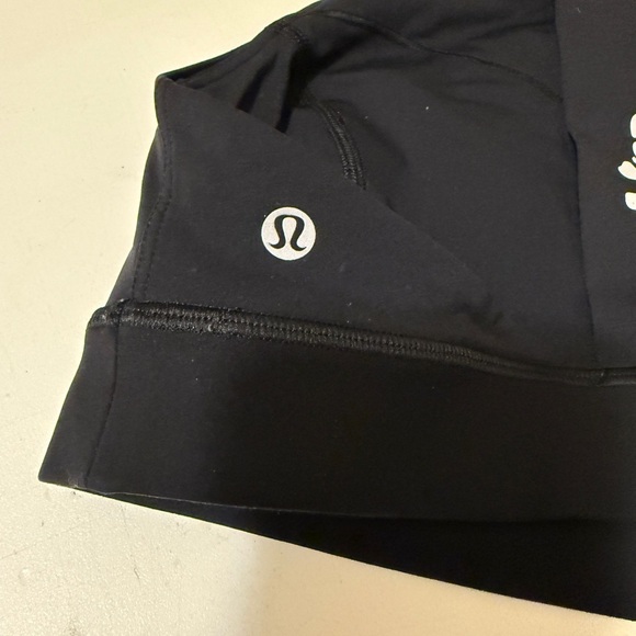 Lululemon Soul Sport bra . In great construction - Picture 9 of 10